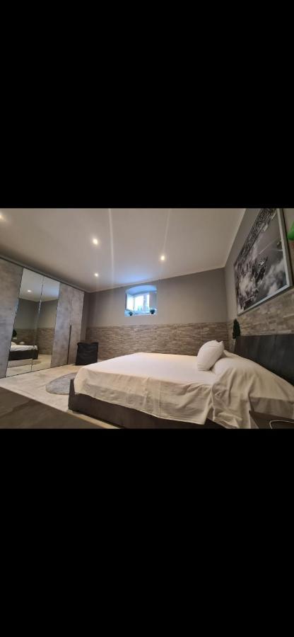 Crystal Home 斯培西亚 外观 照片